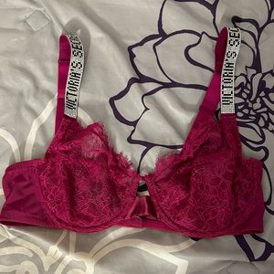 Vs Lace See Thru Bra, size 36D, Maroon